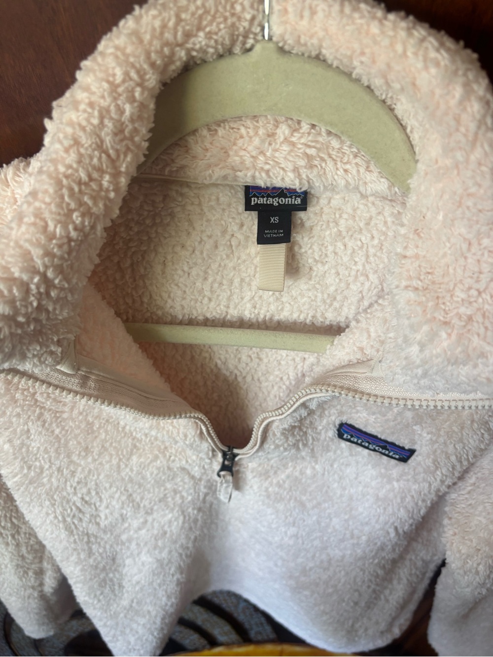 Patagonia fuzzy fleece - Picture 3 of 4